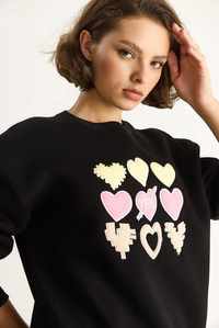 Kadın Bisiklet Yaka Kalp Nakışlı Şardonlu Üç İplik Sweatshirt 6875 60283520 - Siyah SWEATSHİRT modelleri