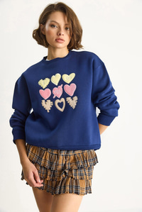 Kadın Bisiklet Yaka Kalp Nakışlı Şardonlu Üç İplik Sweatshirt 6875 60283520 - Lacivert SWEATSHİRT modelleri