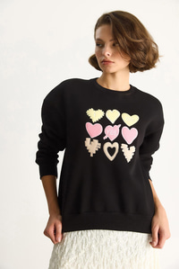 Kadın Bisiklet Yaka Kalp Nakışlı Şardonlu Üç İplik Sweatshirt 6875 60283520 - Siyah SWEATSHİRT modelleri