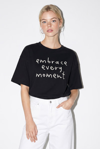 Kadın Bisiklet Yaka Kısa Kollu Yazı Baskılı Oversize T-Shirt 60382630 - Siyah T-SHİRT modelleri