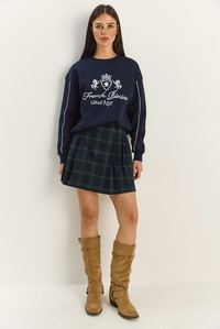 Kadın Bisiklet Yaka Nakış İşlemeli Üç İplik Şardonlu Sweatshirt 60601049 - Lacivert SWEATSHİRT modelleri