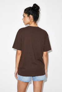 Kadın Bisiklet Yaka Nakış ve Boncuk İşlemeli Oversize T-Shirt 2221 60286122 - Kahverengi T-SHİRT modelleri