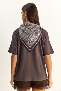 Kadın Ceylan Nakışlı Fularlı Basic Salaş T-Shirt 7517 60283977 - Kakao T-SHİRT modelleri