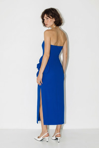 Kadın Çiçek Aksesuarlı Yırtmaç Detaylı Straplez Maxi Elbise 2602 60283331 - Saks ELBİSE modelleri