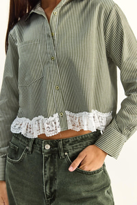 Kadın Dantel Detaylı Çizgili Poplin Crop Gömlek DG261023 60286099 - Haki GÖMLEK modelleri