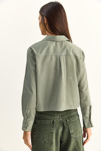 Kadın Dantel Detaylı Çizgili Poplin Crop Gömlek DG261023 60286099 - Haki GÖMLEK modelleri