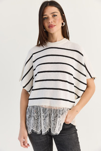 Kadın Dantel Detaylı Yarım Balıkçı Yaka Yarasa Kol Oversize Triko Bluz TK261025 60286174 - Ekru-Siyah BLUZ modelleri