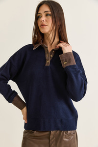 Kadın Denim Garnili Polo Yaka Düğme Detaylı Oversize Triko Kazak TK251099 60286683 - Lacivert KAZAK modelleri