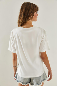 Kadın Dijital Kalp Baskılı Kısa Kollu T-Shirt 60251384 - Mavi T-SHİRT modelleri