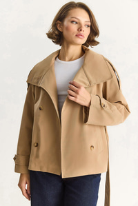 Kadın Dik Yaka Kuşak Detaylı Astarlı Oversize Kısa Trençkot 26-004 60283556 - Camel DIŞ GİYİM modelleri