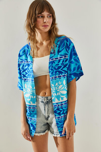Kadın Etnik Desenli Kısa Kollu Viskon Kimono 60251374 - Mavi DIŞ GİYİM modelleri
