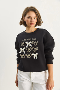 Kadın Fiyonk Nakışlı Kurdele Aksesuarlı Üç İplik Şardonlu Sweatshirt 60601048 - Siyah SWEATSHİRT modelleri