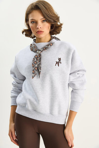 Kadın Fular Detaylı Ceylan Nakışlı Üç İplik Şardonlu Oversize Sweatshirt 6916 60283615 - Gri SWEATSHİRT modelleri