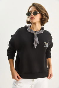 Kadın Fular Detaylı Leopar Nakışlı Üç İplik Şardonlu Oversize Sweatshirt 6917 60283616 - Siyah SWEATSHİRT modelleri