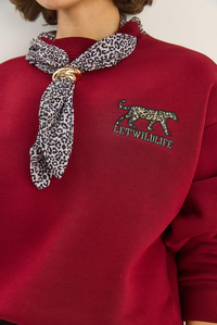 Kadın Fular Detaylı Leopar Nakışlı Üç İplik Şardonlu Oversize Sweatshirt 6917 60283616 - Bordo SWEATSHİRT modelleri