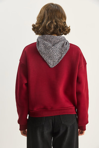 Kadın Fular Detaylı Leopar Nakışlı Üç İplik Şardonlu Oversize Sweatshirt 6917 60283616 - Bordo SWEATSHİRT modelleri