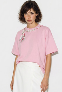 Kadın Fular ve İnci Detaylı Bisiklet Yaka Oversize Basic T-Shirt 360096 60286358 - Pembe T-SHİRT modelleri