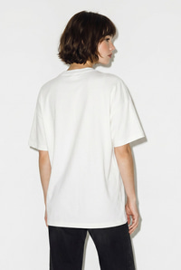 Kadın Fular ve İnci Detaylı Bisiklet Yaka Oversize Basic T-Shirt 360096 60286358 - Beyaz T-SHİRT modelleri
