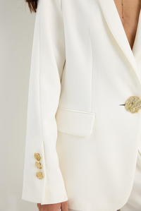 Kadın Gold Düğme Detaylı Hakim Yaka Şık Blazer Ceket 50182 60283264 - Ekru