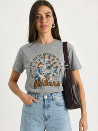Kadın Kabartma Çiçek Aplikeli Yazı Baskılı Basic T-Shirt 7524 60283951 - Gri T-SHİRT modelleri
