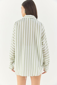 Kadın Kalın Çizgili Çift Cep Detaylı Oversize Basic Yazlık Gömlek 34399-1 60283249 - Mint Yeşili