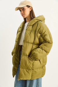 Kadın Kapüşonlu Oversize Yarasa Kol Şişme Mont 60283686 - Yeşil DIŞ GİYİM modelleri