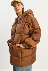 Kadın Kapüşonlu Oversize Yarasa Kol Şişme Mont 60283686 - Kahverengi DIŞ GİYİM modelleri