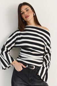 Kadın Kayık Yaka Beli Büzgülü Kalın Çizgiili Drapeli Örme Bluz 6209 60286520 - Siyah BLUZ modelleri