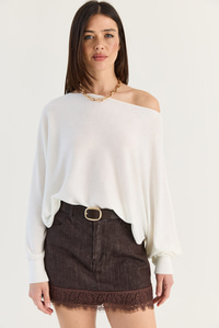 Kadın Kayık Yaka Oversize Kollu Merserize Pelerin Triko Bluz TK261145 60286540 - Krem BLUZ modelleri