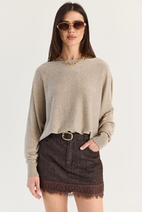 Kadın Kayık Yaka Oversize Kollu Merserize Pelerin Triko Bluz TK261145 60286540 - Bej BLUZ modelleri