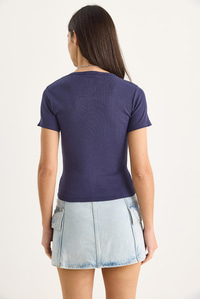 Kadın Kiraz Nakışlı Fitilli Basic Crop T-Shirt 4053 60283400 - Mor
