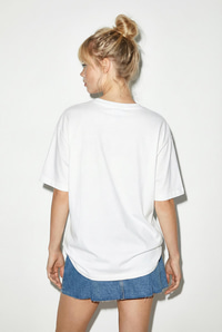 Kadın Köpek Nakışlı Taş İşlemeli Relaxed Fit %100 Pamuk T-Shirt 1077 60286067 - Beyaz T-SHİRT modelleri