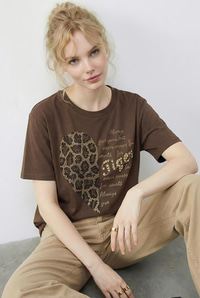 Kadın Leopar Kalp Taş İşlemeli Bisiklet Yaka Regular Fit T-Shirt 2210 60283976 - Kahverengi T-SHİRT modelleri