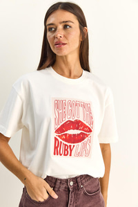 Kadın Lip Print Baskılı %100 Pamuk Oversize Basic T-Shirt ÖT261058 60286100 - Beyaz T-SHİRT modelleri