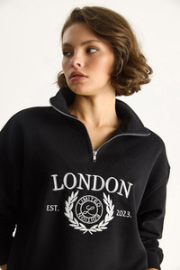 Kadın London İşlemeli Dik Yaka Fermuar Detaylı Şardonlu Oversize Sweatshirt 10003 60283529 - Siyah SWEATSHİRT modelleri