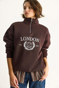 Kadın London İşlemeli Dik Yaka Fermuar Detaylı Şardonlu Oversize Sweatshirt 10003 60283529 - Kahverengi SWEATSHİRT modelleri