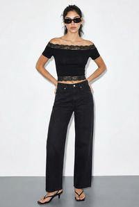 Kadın Madonna Yaka Dantel Detaylı Soft Touch Crop Bluz 0992 60286052 - Siyah BLUZ modelleri