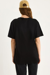 Kadın Mickey Mouse Baskılı Boncuk İşlemeli Oversize Pamuklu T-Shirt 1633 60283284 - Siyah