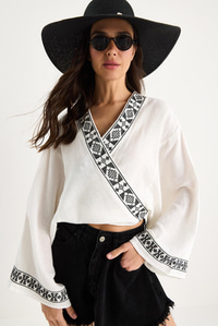 Kadın Nakış İşlemeli Bağlama Detaylı Geniş Kollu Müslin Kimono Bluz 7014 60283386 - Beyaz