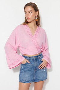 Kadın Nakış İşlemeli Bağlama Detaylı Geniş Kollu Müslin Kimono Bluz 7014 60283386 - Toz Pembe BLUZ modelleri