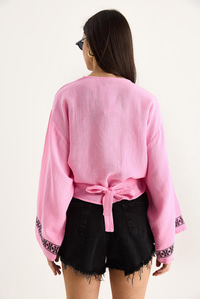 Kadın Nakış İşlemeli Bağlama Detaylı Geniş Kollu Müslin Kimono Bluz 7014 60283386 - Pembe