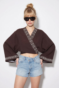 Kadın Nakış İşlemeli Bağlama Detaylı Geniş Kollu Müslin Kimono Bluz 7014 60283386 - Acı Kahve BLUZ modelleri
