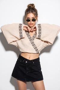 Kadın Nakış İşlemeli Bağlama Detaylı Geniş Kollu Müslin Kimono Bluz 7014 60283386 - Bej-Siyah BLUZ modelleri