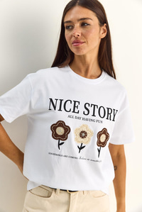 Kadın Nice Story Yazı ve Nakış Detaylı Relaxed Fit T-Shirt 7635 60286116 - Beyaz T-SHİRT modelleri