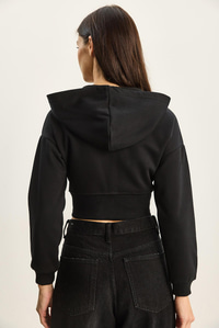 Kadın NYC Nakışlı Üç İplik Şardonlu Kapüşonlu Crop Hırka 6942 60283794 - Siyah HIRKA modelleri