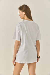 Kadın Omuzdan Yaprak Desenli Boncuk İşleme Detaylı Rahat Kalıp Pamuklu T-Shirt 1850 60283283 - Beyaz