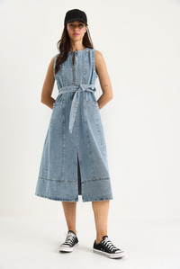 Kadın Önü Fermuarlı Torba Cepli Kuşaklı Denim Elbise 60283439 - Buz Mavisi