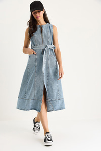 Kadın Önü Fermuarlı Torba Cepli Kuşaklı Denim Elbise 60283439 - Buz Mavisi