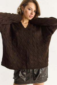 Kadın Oval Yaka Saç Örgü Oversize Triko Kazak TK241277 60284091 - Kahve KAZAK modelleri