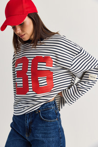 Kadın Oversize Çizgili 36 Baskılı Uzun Kollu T-Shirt 12680 60286585 - Ekru-Lacivert T-SHİRT modelleri